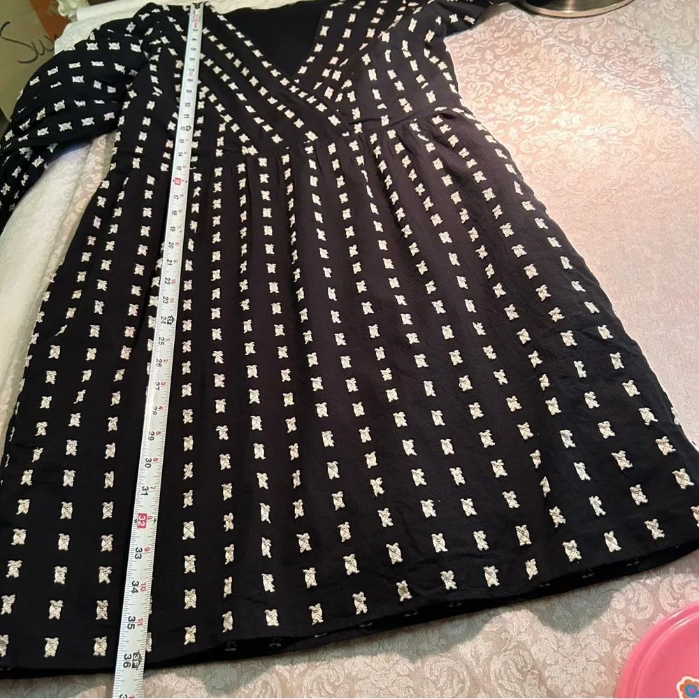 Garnet Hill ~new ~ Black Onyx Organic-Cotton Clip-Dot V-Neck Dress in size 4